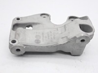 Кронштейн кронштейн генератора audi q7 079903805af Ціна, фото thumb