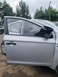 фото thumb №9, Hyundai i20 i 12-14 lift 2014 r. 5d rys дверь правый перед правое передние