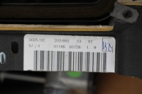 фото thumb №8, Mercedes c класс купе w203 консоль торпедо подушка