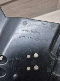 фото thumb №4, 11272. range rover sport направляющая бампер правый перед n9x2-16a280-a