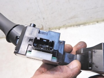 фото thumb №7, Перемикач комбінований nissan micra k13