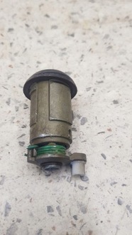 фото thumb №2, Вкладка замка крышки багажника volvo c70 coupe