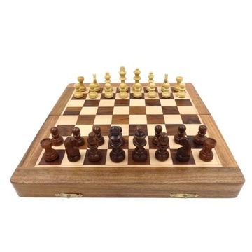 ДЕРЕВЯННЫЕ МАГНИТНЫЕ ШАХМАТЫ 25X25CM - G612