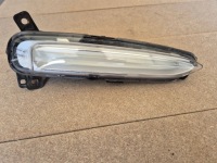 фото thumb №1, Bmw i3 поворотник передний правый 7471838