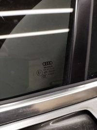 фото thumb №9, Audi q7 4m 2017 дверь