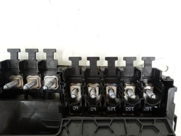 фото thumb №5, Коробка корпус запобіжників mercedes w213 e300