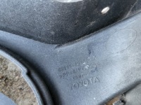 фото thumb №3, Toyota auris основание эмблема оригинал