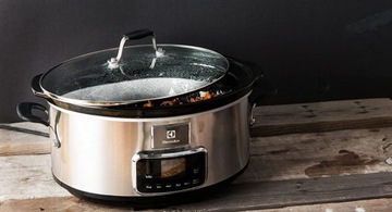 Electrolux ESC7400 Мультиварка 3,8 л серебристый/серый 235 Вт