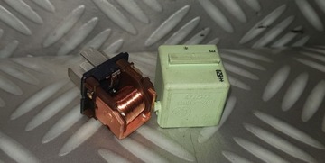 фото thumb №6, Bmw 5 e61 реле компресора підвішування пневматичного рівень ehc 8373700