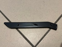 фото thumb №5, Направляющая направляющая бампера правая skoda rapid toledo