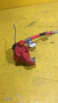 фото thumb №1, Bmw 1 e87 - клемма плюсовая - 913087002