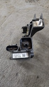 Купить Bmw 1 f20 15r распределитель напряжения 929615101, фото thumb