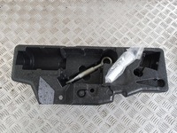 фото thumb №1, Volvo v60 ii 2018-2024 бардачок пінополістирол багажника