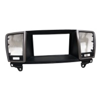 фото thumb №1, Рамка wyświtlacza консолі mercedes ml w166