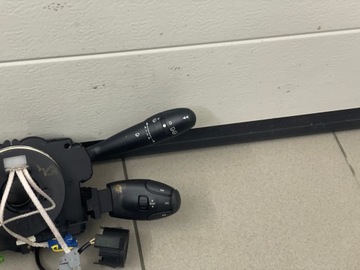 фото thumb №3, Peugeot citroen перемикач delphi com2003