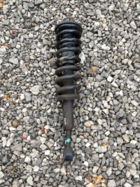 фото thumb №1, Амортизатор правый перед hilux 15- viii 2.4 d4d