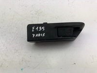 фото thumb №5, Toyota yaris iii відкривання заливної пального кронштейн