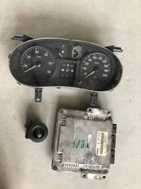 фото thumb №1, Бортовой компьютер блок управления renault trafic 0281010556