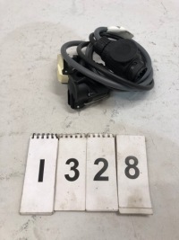 фото thumb №1, Volvo xc90 adapter/przejściówka фаркоп буксирувальний 13/7 pin