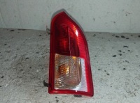 фото thumb №2, Лампа правая задняя opel 13226855