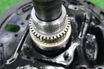 фото thumb №6, Полуось зад левая suzuki jimny з idealnym подшипник планка якорная słaba