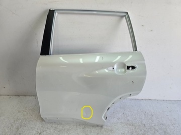 фото thumb №1, Toyota corolla cross двері