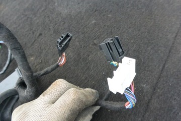 фото thumb №8, Жгут установка дверь левая зад vw touareg iii