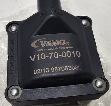 фото thumb №4, Новая катушка зажигания + модуль volkswagen / seat / skoda / audi - v10-70-0010