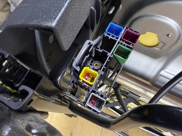 фото thumb №13, Сиденье пассажира правый перед ford focus mk3 eu - с подогревом