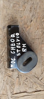 фото thumb №1, Кронштейн радиатор правый перед alfa romeo stelvio 00505406110