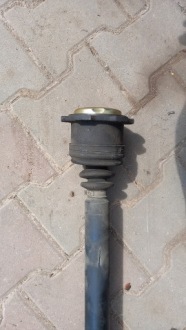 Приводной вал правая перед vw golf 1.8kat 95r Цена, фото thumb
