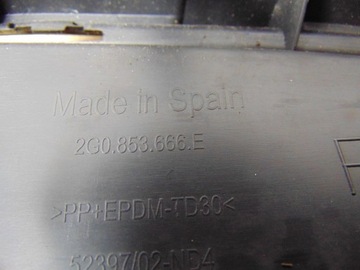 фото thumb №12, Решётка w бампер правая vw polo r-line 2g0853666e