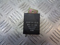 фото thumb №1, Реле модуль mercedes-benz оригинальный номер 0015402045