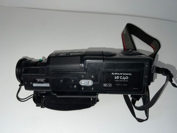 Kamera video GRUNDIG VS-C40 VHS-C zestaw ładowarka akumulatorek