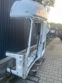 фото thumb №8, Mercedes actros mp4 mp5 кабіна bok обшивка чверть кабіни чверть stream