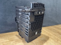 Купить Корпус основание аккумулятор evoque 2 2 18- l551 оригинал, фото thumb