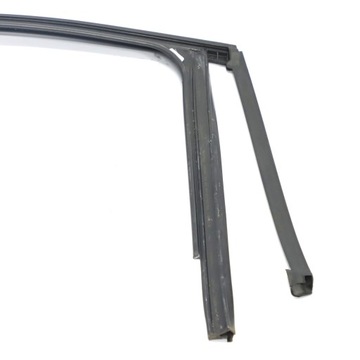 фото thumb №10, Bmw f45 прокладка скла двері лівий зад 8498411