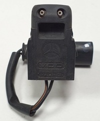 фото thumb №1, Насадка розпилювача капот mercedes w203 w209 r230