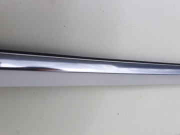 фото thumb №4, Tesla модель 3 планка хром двері правий зад