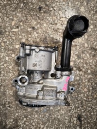фото thumb №1, Vw transporter t6 2.0 tdi насос масла 04l145208ae
