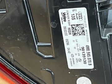 фото thumb №8, Audi q8 4m лампы зад led 4m8945095p 4m8945069b 4m8945070b