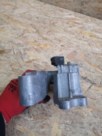 фото thumb №3, Jeep renegade кронштейн подушка двигателя 00520709670