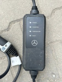 Купить Зарядное устройство к автомобилей электрических mercedes a0005838502, фото thumb