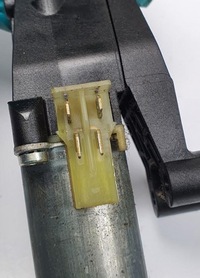 фото thumb №5, Моторчик сиденье левый перед jeep cherokee iii wh