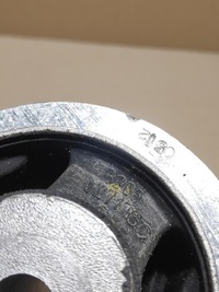 фото thumb №5, Кронштейн подушка двигателя renault master ii 8200027176c