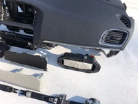 фото thumb №5, Volvo v40 панель капот консоль подушки ремені