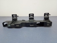 фото thumb №1, Panamera ii 971 кронштейн кронштейн поріг задня лівий 71868553