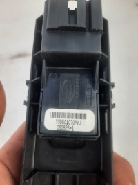 фото thumb №5, Панель окон задняя range rover sport l320 yud501070pvj