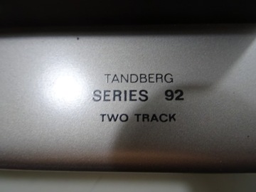 ДВУХГУСНИЧНЫЙ КАТУШЕЧНЫЙ МАГНИТОФОН TANDBERG SERIES 92