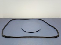 Opel zafira c iii lift 2016- прокладка крышки багажника 13390484 в Украине, фото thumb